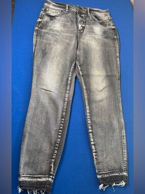 Judy Blue Black Gray Distressed Skinny Fit Jeans 14W Ankle Crop Stretch